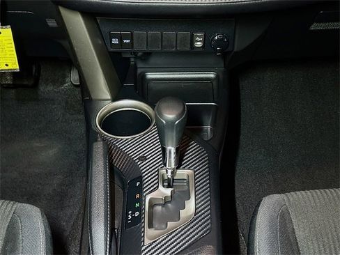 Used 2014 Toyota RAV4 XLE image 32