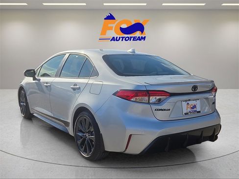 New 2026 Toyota Corolla SE image 3