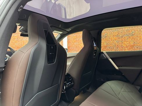 New 2026 BMW iX xDrive60 image 22