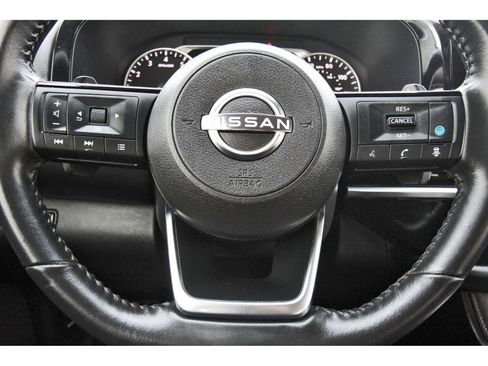 Used 2023 Nissan Pathfinder SV w/ SV Premium Package image 18