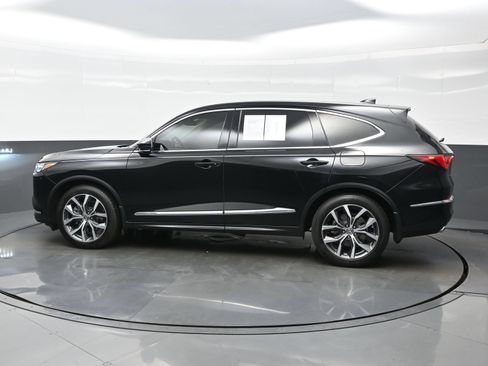 Used 2022 Acura MDX FWD w/ Technology Package image 3