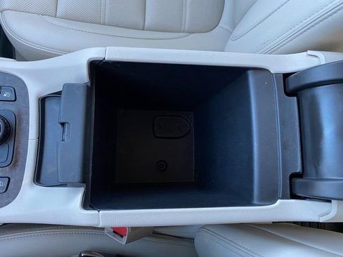 Used 2023 GMC Acadia Denali w/ Black Diamond Edition image 26