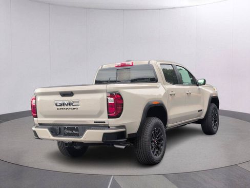 New 2026 GMC Canyon Elevation w/ Convenience Package RWD image 5