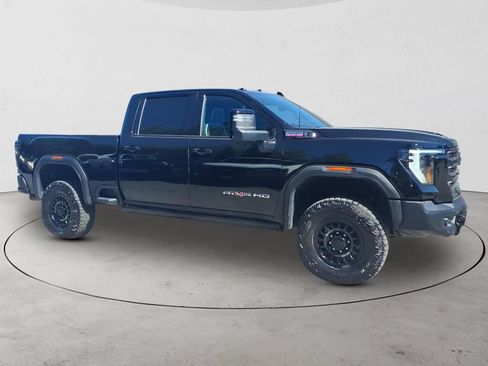 Used 2025 GMC Sierra 2500 AT4X w/ AT4X AEV Edition AWD/4WD image 4