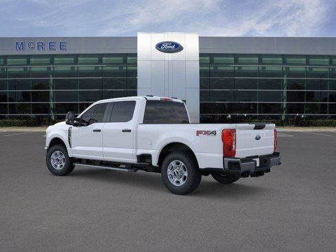 New 2026 Ford F250 XLT w/ FX4 Off-Road Package image 4