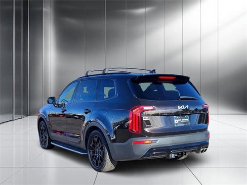 Used 2022 Kia Telluride SX w/ SX Prestige Package image 35