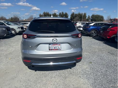 Used 2018 MAZDA CX-9 Signature image 8
