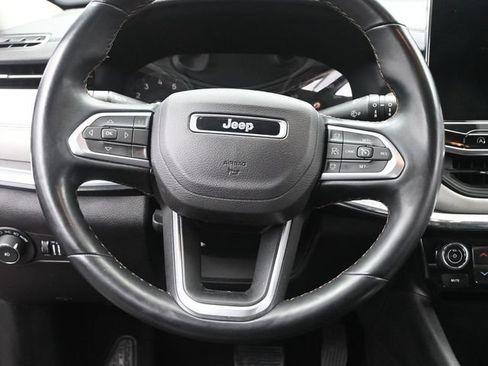 Used 2022 Jeep Compass Limited AWD/4WD image 28