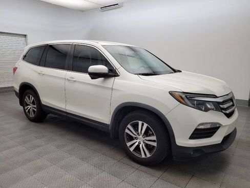 Used 2018 Honda Pilot EX image 11