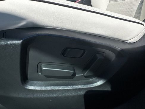 New 2025 MAZDA CX-5 AWD 2.5 S w/ Premium Plus Pkg image 17