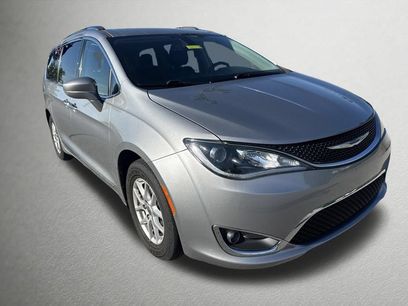 Used 2020 Chrysler Pacifica Touring-L