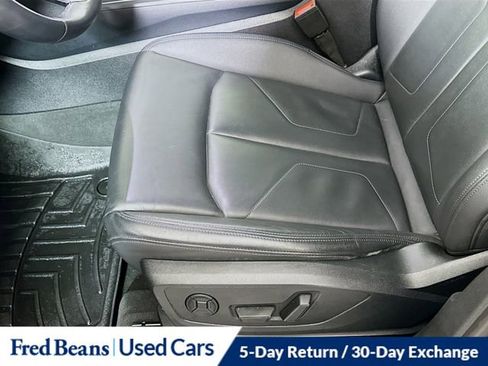 Used 2024 Audi Q3 2.0T Premium image 19