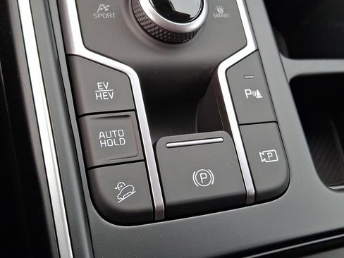 New 2025 Kia Sorento EX w/ EX Panoramic Sunroof Package image 10