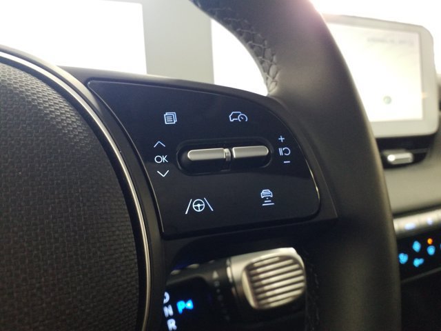 Certified 2024 Hyundai Ioniq 5 SEL RWD image 5