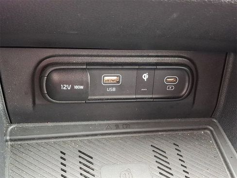 Certified 2023 Kia Sportage X-Line image 23