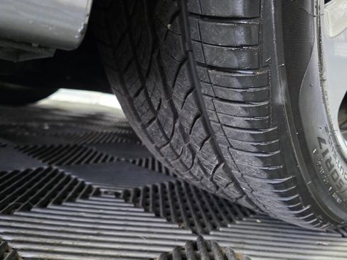 Used 2008 BMW 535xi Sedan image 38