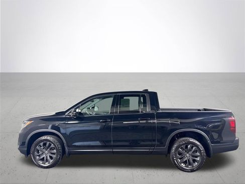 Certified 2025 Honda Ridgeline Sport image 10