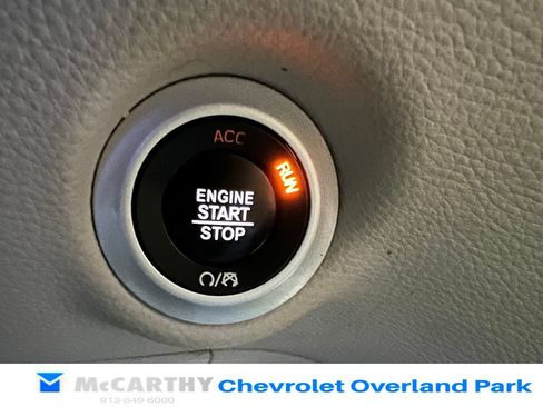 Used 2022 Chrysler Pacifica Touring-L FWD image 19
