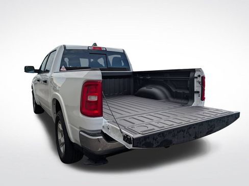 New 2026 RAM 1500 Big Horn AWD/4WD image 7