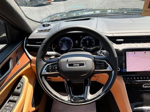 New 2026 Jeep Grand Cherokee L Summit AWD/4WD image 36