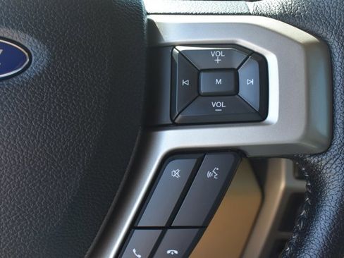 Used 2016 Ford F150 Lariat w/ Equipment Group 501A Mid AWD/4WD image 24