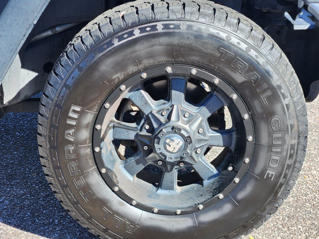 Used 2017 Jeep Wrangler Unlimited Sport w/ Quick Order Package 24S AWD/4WD image 30