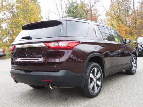 Used 2019 Chevrolet Traverse LT w/ LT Premium Package image 6