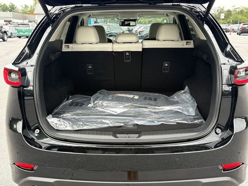 New 2025 MAZDA CX-5 AWD 2.5 S w/ Premium Plus Pkg image 16