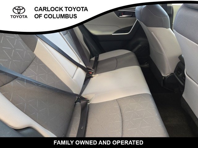 Used 2025 Toyota RAV4 XLE AWD/4WD image 17