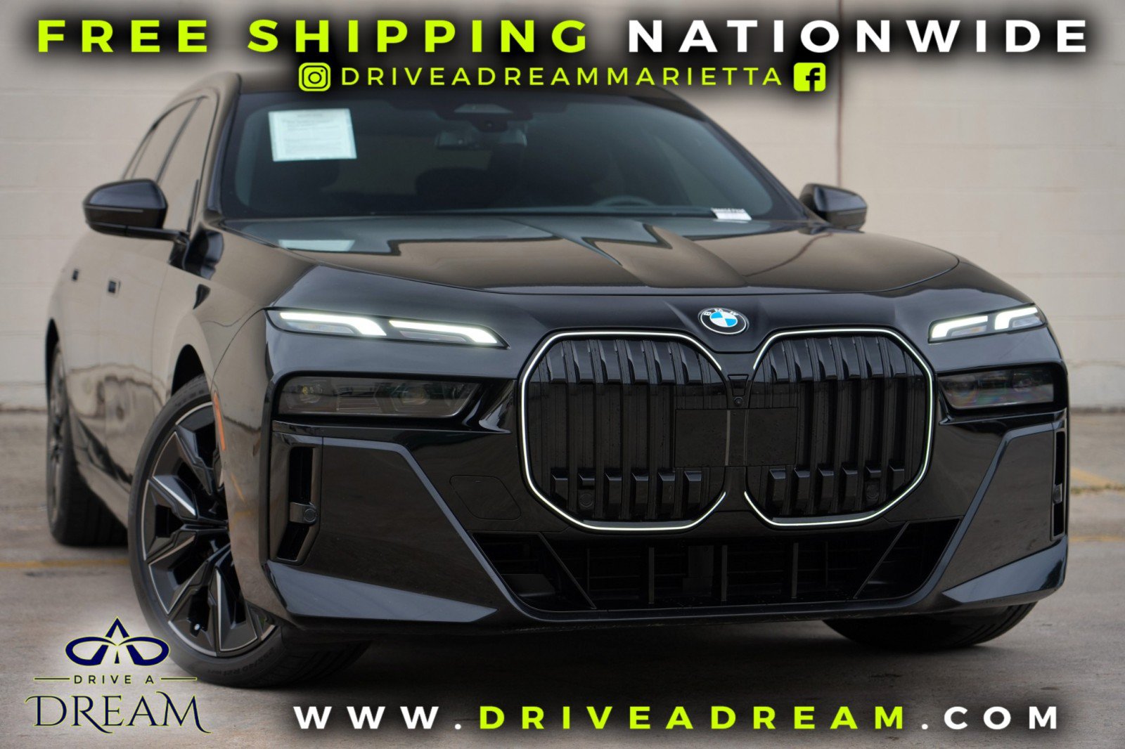 Used 2025 BMW 740i w/ Premium Package RWD image 2
