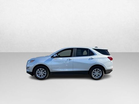 Used 2021 Chevrolet Equinox LT FWD image 2