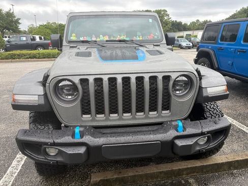 Used 2023 Jeep Wrangler Unlimited Rubicon 4xe w/ Steel Bumper Group AWD/4WD image 3