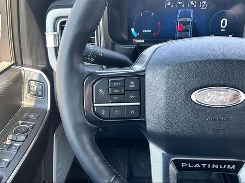 Used 2025 Ford F350 Platinum AWD/4WD image 11