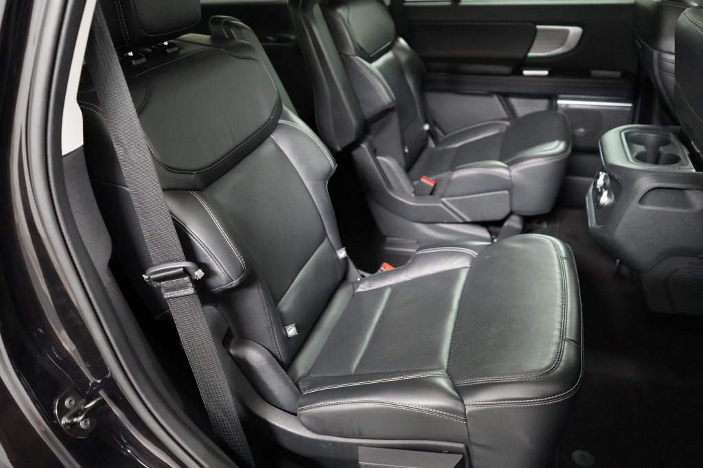 Used 2025 Ford Expedition Platinum AWD/4WD image 23