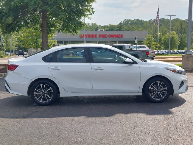 Used 2023 Kia Forte LXS w/ LXS Technology Package FWD image 26