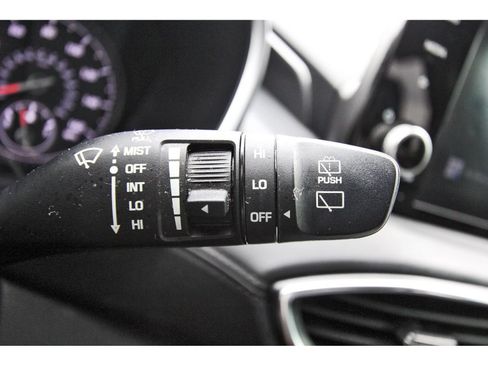 Used 2021 Hyundai Santa Fe SEL FWD image 18