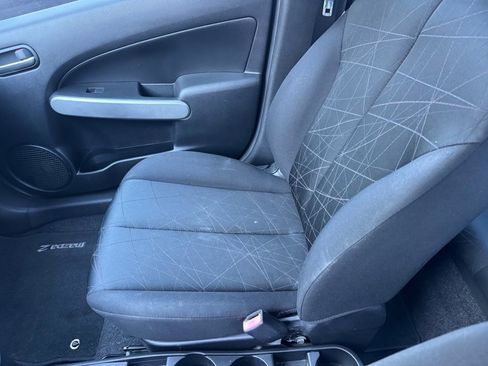 Used 2012 MAZDA MAZDA2 Sport image 11