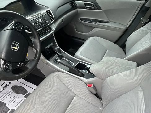 Used 2014 Honda Accord LX image 10