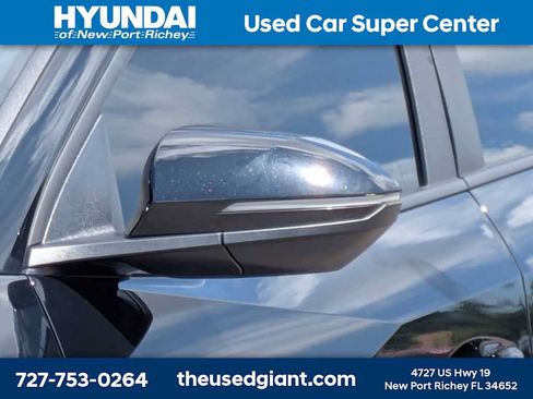 Used 2023 Hyundai Santa Cruz Night AWD/4WD image 11