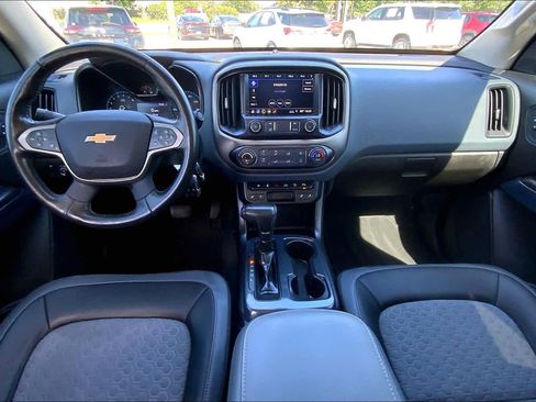 Used 2021 Chevrolet Colorado Z71 AWD/4WD image 15