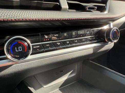 New 2026 Chevrolet Equinox RS image 16