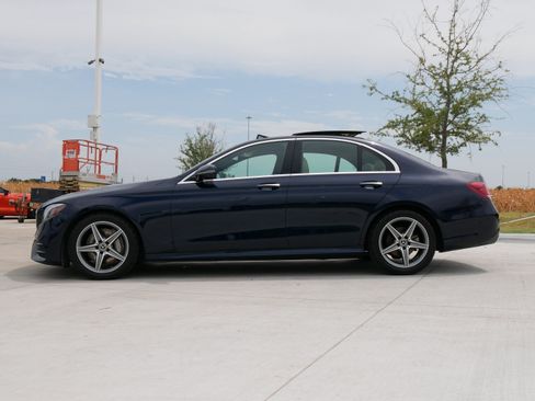 Used 2020 Mercedes-Benz E 350 Sedan image 6