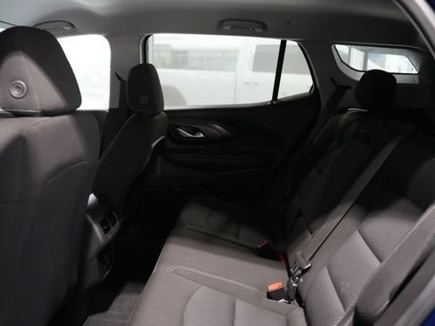Used 2023 GMC Terrain SLE w/ Driver Convenience Package AWD/4WD image 15