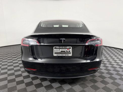 Used 2018 Tesla Model 3 Long Range RWD image 10