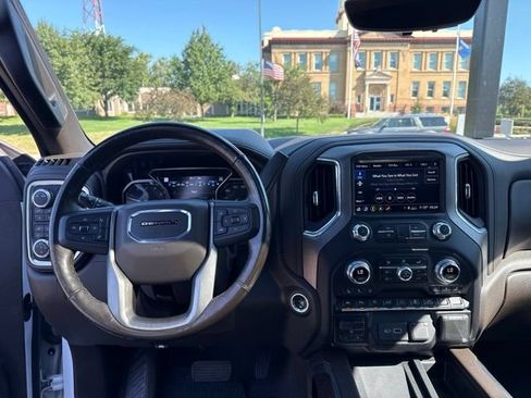 Used 2020 GMC Sierra 1500 Denali w/ Denali Ultimate Package AWD/4WD image 15