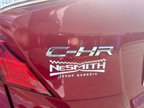 Used 2022 Toyota C-HR Limited FWD image 28