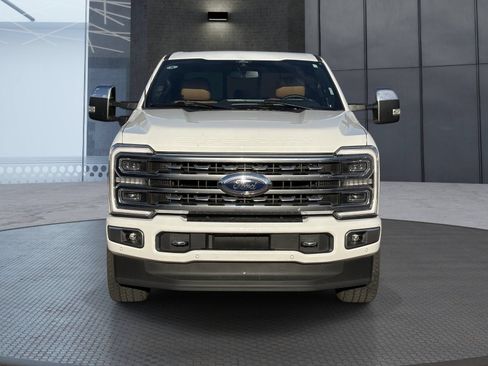 Used 2024 Ford F250 Platinum AWD/4WD image 9