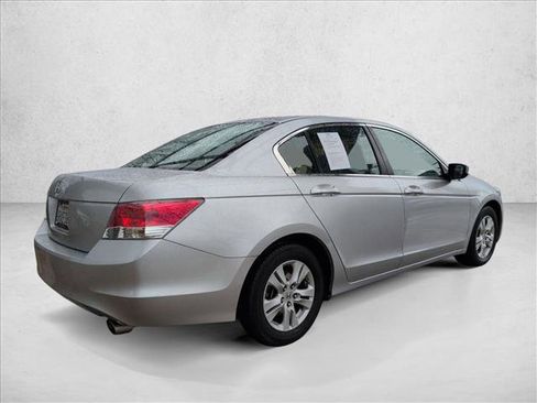 Used 2009 Honda Accord LX-P image 5