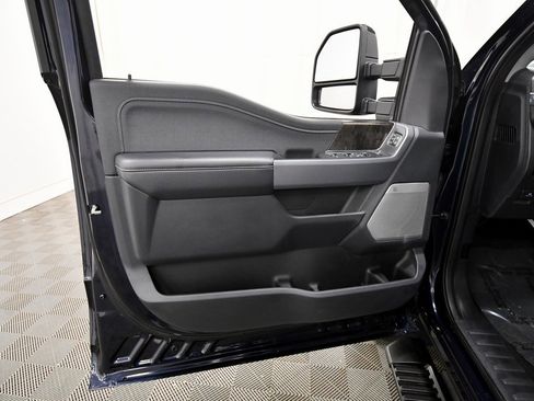 Used 2024 Ford F250 Lariat w/ Lariat Ultimate Package image 13