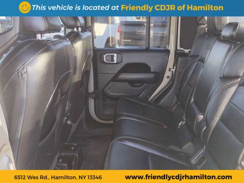 Used 2022 Jeep Gladiator Overland w/ Popular Equipment Package image 11